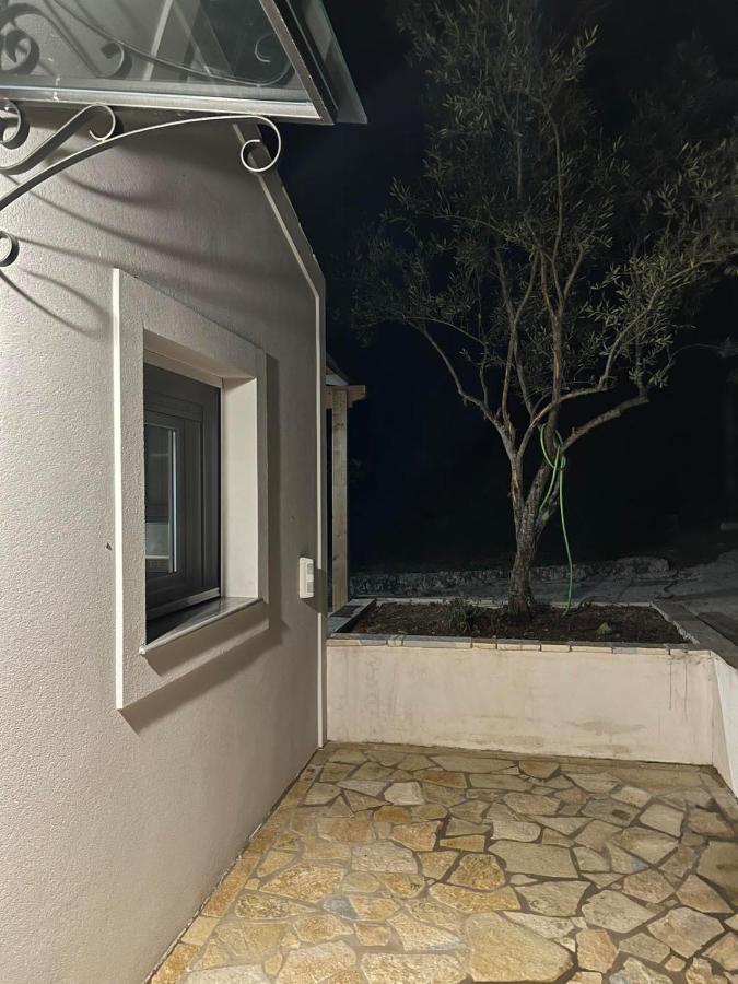 The Old Stables Apartment Βάτος Εξωτερικό φωτογραφία